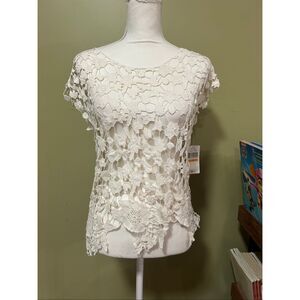 Fever size small crocheted top